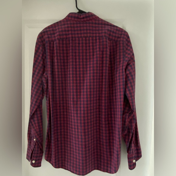 J. Crew Men’s Button Down Shirt - Picture 3 of 3